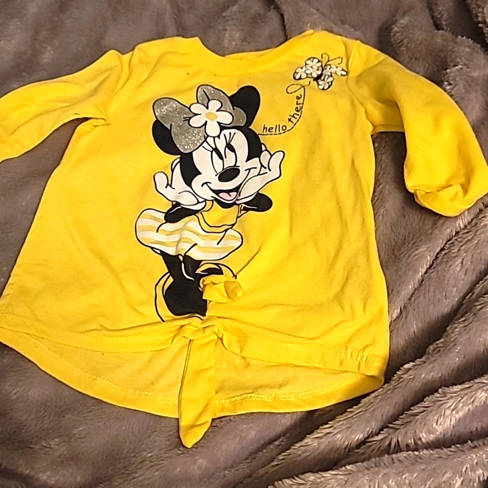 Minnie Mouse shirt